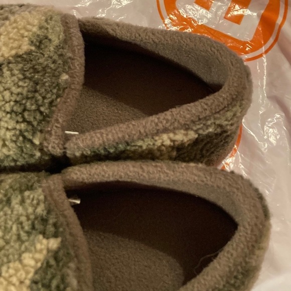 Wonder Nation Camouflage Slippers Size 13-1 - Picture 3 of 6